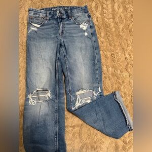 American Eagle Outfitters Light Blue Distressed Boyfriend Jeans